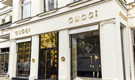 lavora con noi gucci milano|gucci job vacancies.